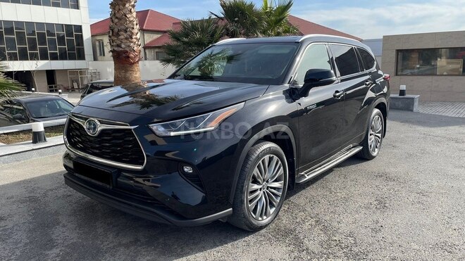 Toyota Highlander-3