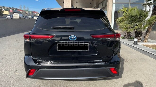 Toyota Highlander-2