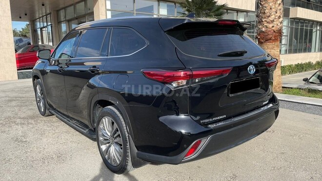 Toyota Highlander-6