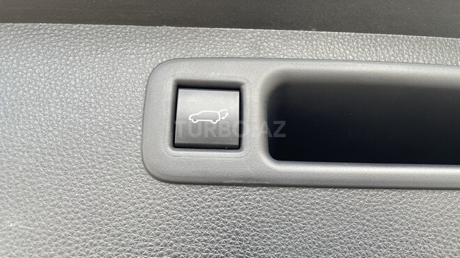 Toyota Highlander-14