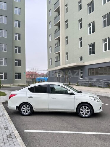 Nissan Sunny 2013, 221,000 km - 1.5 l - Lənkəran
