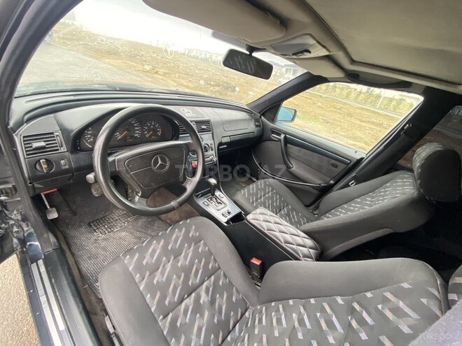 Mercedes C 180 1998, 223,330 km - 1.8 l - Bakı