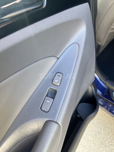 Hyundai Sonata 2013, 313,822 km - 2.0 l - Bakı