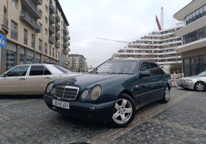 Mercedes E 220 d 1997, 254,600 km - 2.2 l - Sumqayıt