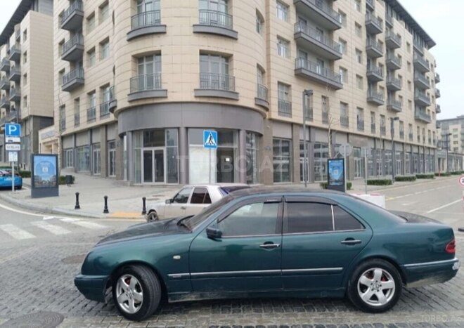Mercedes E 220 d 1997, 254,600 km - 2.2 l - Sumqayıt
