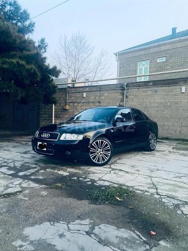 Audi A4 2002, 136,723 km - 1.8 l - Bakı
