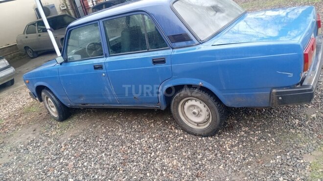 LADA (VAZ) 2107 2004, 32,560 km - 1.6 л - Xudat