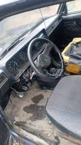 LADA (VAZ) 2107 2004, 32,560 km - 1.6 л - Xudat