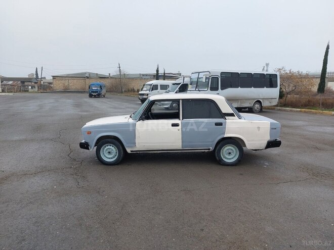 LADA (VAZ) 2107 1999, 99,000 km - 1.6 l - Şirvan