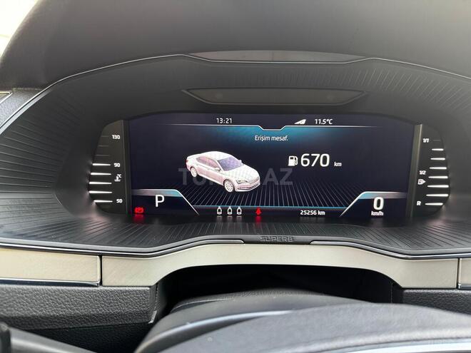 Skoda Superb 2021, 25,256 km - 2.0 l - Bakı