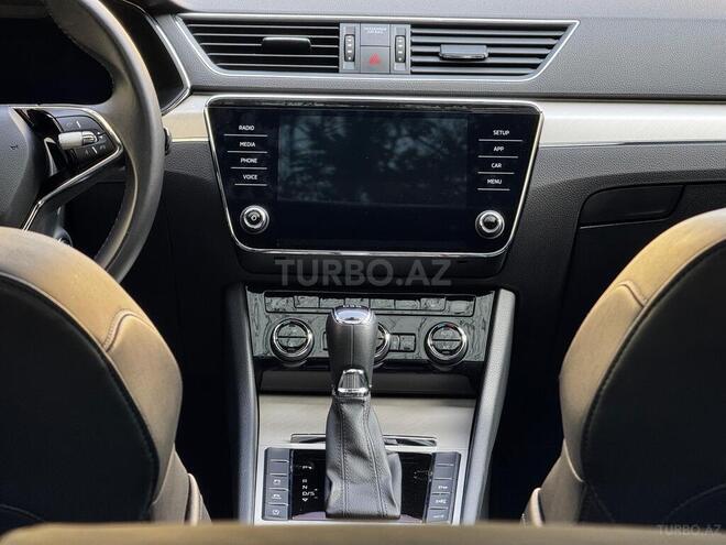 Skoda Superb 2021, 25,256 km - 2.0 l - Bakı