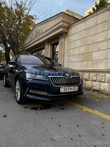 Skoda Superb 2021, 25,256 km - 2.0 l - Bakı
