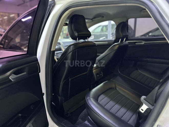 Ford Fusion (North America)-11