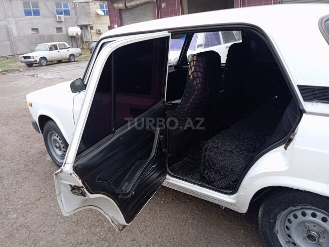 LADA (VAZ) 2107 2003, 24,860 km - 1.6 л - Şirvan