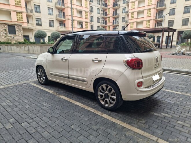 Fiat 500L-12