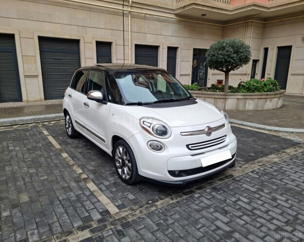 Fiat 500L-21