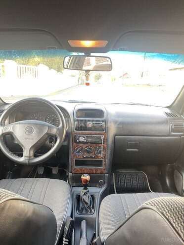 Opel Astra 1998, 440,000 km - 1.6 l - Zaqatala