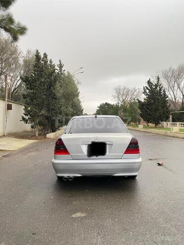Mercedes C 240 2000, 227,100 km - 2.4 l - Bakı
