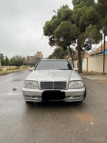 Mercedes C 240 2000, 227,100 km - 2.4 l - Bakı