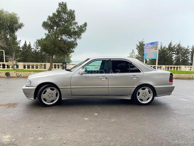 Mercedes C 240 2000, 227,100 km - 2.4 l - Bakı