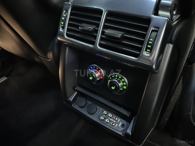 Land Rover Range Rover 2012, 146,000 km - 5.0 l - Bakı