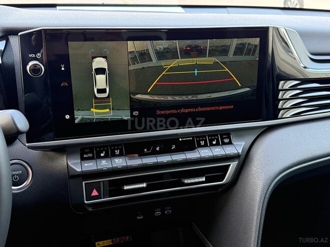Toyota Camry-21