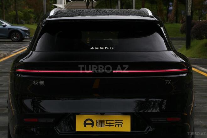 ZEEKR 7X-6