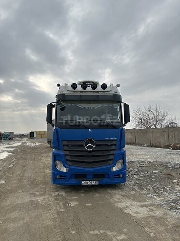 Mercedes Actros 1844 2013, 714,000 km - 12.0 l - Bakı