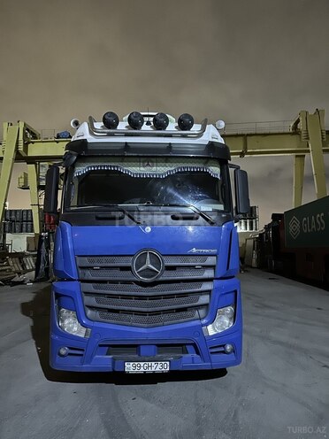 Mercedes Actros 1844 2013, 714,000 km - 12.0 l - Bakı