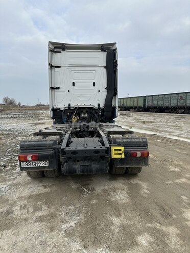 Mercedes Actros 1844 2013, 714,000 km - 12.0 l - Bakı
