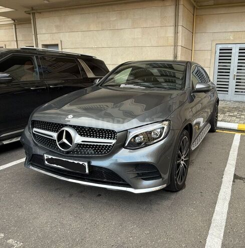 Mercedes GLC 200 4MATIC+ Coupe 2017, 112,000 km - 2.0 l - Bakı