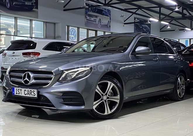 Mercedes E 220 d-4