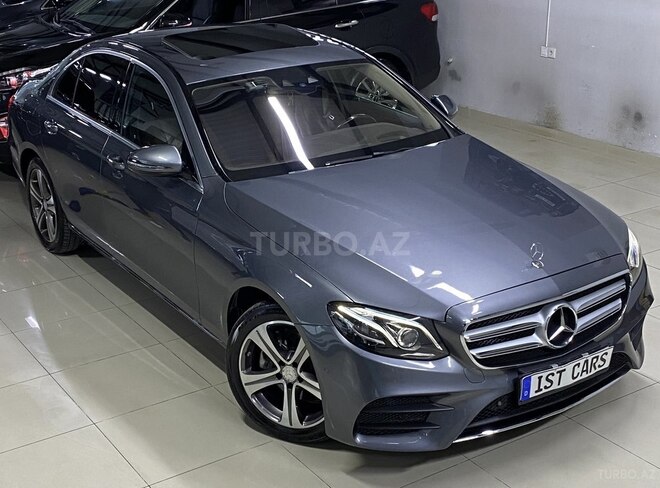 Mercedes E 220 d-6