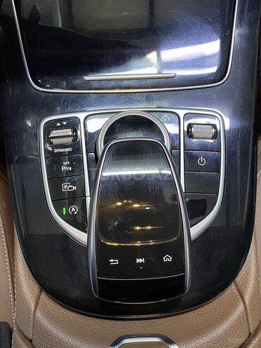 Mercedes E 220 d-21
