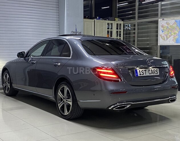 Mercedes E 220 d-10