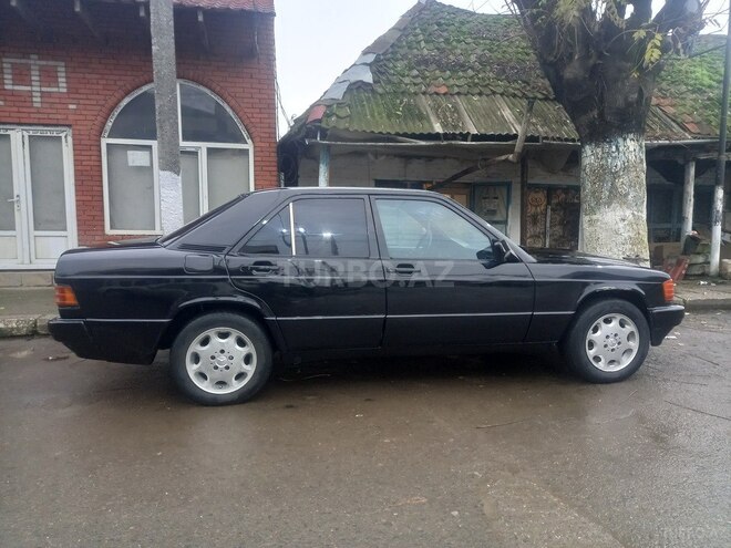 Mercedes 190 1991, 259,566 km - 2.0 l - Masallı