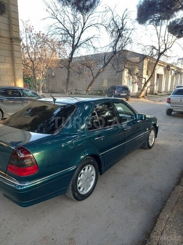 Mercedes C 220 d 1998, 358,000 km - 2.2 l - Bakı