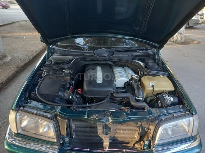 Mercedes C 220 d 1998, 358,000 km - 2.2 l - Bakı