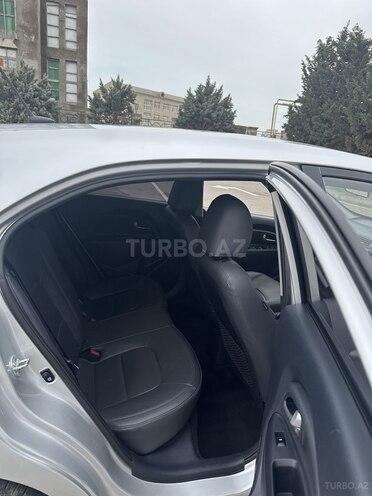 Kia Rio 2015, 83,500 km - 1.4 l - Bakı