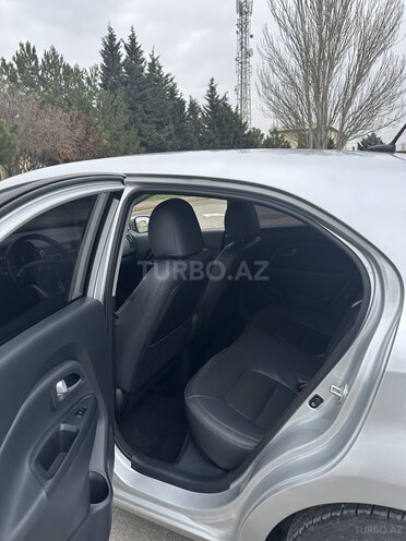 Kia Rio 2015, 83,500 km - 1.4 l - Bakı