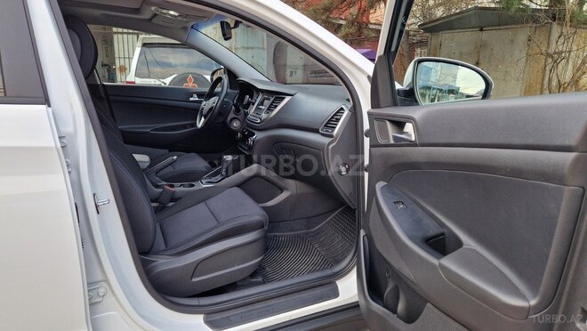 Hyundai Tucson 2017, 40,800 km - 2.0 l - Bakı