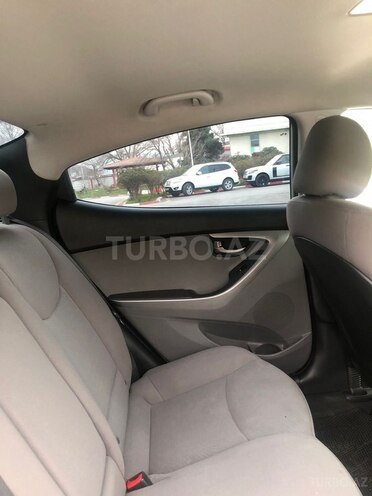 Hyundai Elantra 2015, 112,965 km - 1.8 l - Bakı