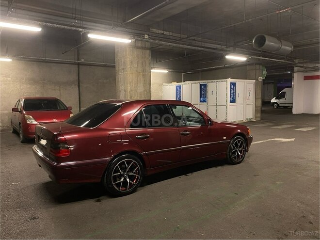 Mercedes C 180 1999, 328,000 km - 1.8 l - Bakı