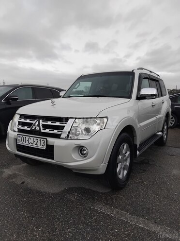 Mitsubishi Pajero 2011, 181,000 km - 3.5 l - Bakı