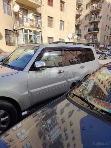 Mitsubishi Pajero 2011, 181,000 km - 3.5 l - Bakı