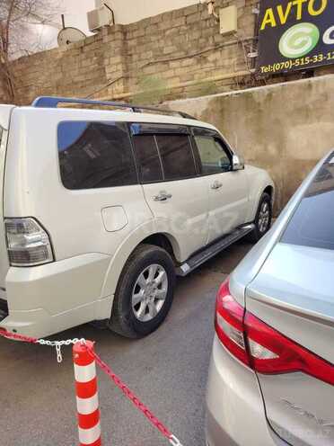 Mitsubishi Pajero 2011, 181,000 km - 3.5 l - Bakı
