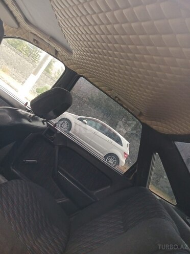 Opel Vectra 1994, 245,700 km - 1.6 l - Qax