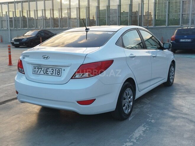 Hyundai Accent 2015, 193,121 km - 1.6 l - Bakı