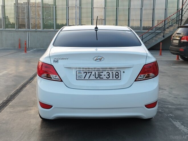 Hyundai Accent 2015, 193,121 km - 1.6 l - Bakı