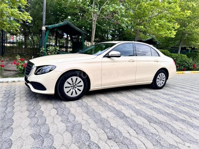 Mercedes E 220 d 2018, 309,000 km - 2.0 l - Bakı